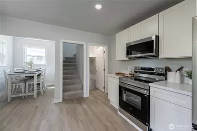 1402 S 80th Street, Tacoma, WA 98408 - Photo 12