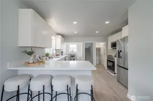 1402 S 80th St, Tacoma, WA 98408 - Photo 10