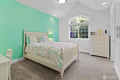 25122 NE 18th Street, Sammamish, WA 98074 - Photo 26
