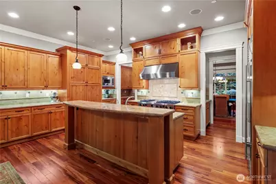 25122 NE 18th Street, Sammamish, WA 98074 - Photo 8