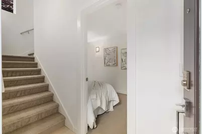 124 20th Avenue #B, Seattle, WA 98122 - Photo 6