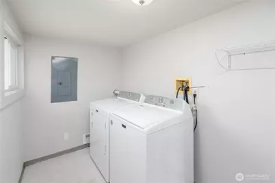 1031 W Glenwood Street, Port Angeles, WA 98363 - Photo 18