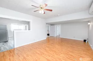 1031 W Glenwood St, Port Angeles, WA 98363 - Photo 8