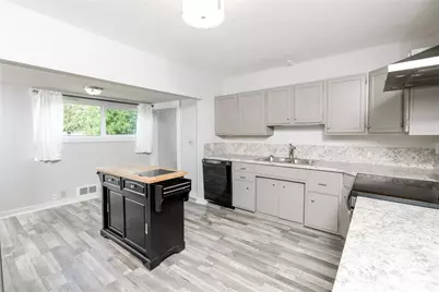 1031 W Glenwood Street, Port Angeles, WA 98363 - Photo 10