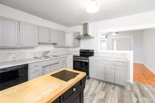 1031 W Glenwood St, Port Angeles, WA 98363 - Photo 14