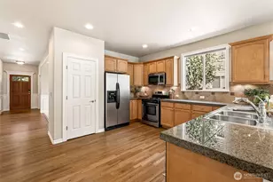 23323 SE 284th St, Maple Valley, WA 98038 - Photo 6