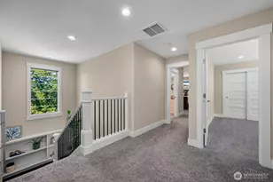 1221 34th St, Bellingham, WA 98229 - Photo 16