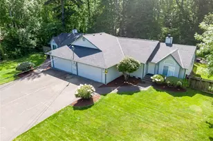 9922 F Street E, Tacoma, WA 98445 - Photo 2