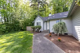 9922 F Street E, Tacoma, WA 98445 - Photo 6
