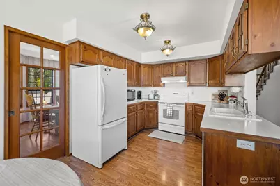 1809 E Woodhaven Lane, Port Angeles, WA 98362 - Photo 8