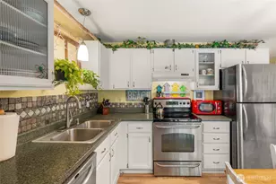 14004 willow Tree Ln NW, Gig Harbor, WA 98329 - Photo 10