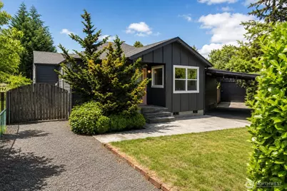 3051 Oak Street, Longview, WA 98632 - Photo 1