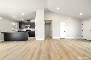 215 Lessor Loop, Moses Lake, WA 98837 - Photo 10