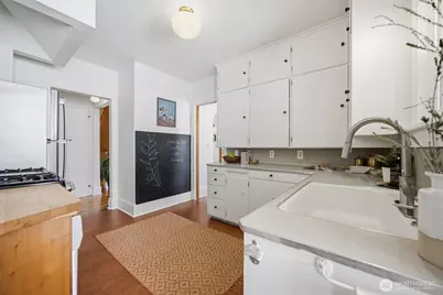 2110 G Street, Bellingham, WA 98225 - Photo 18