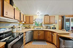20715 84th Ave E, Spanaway, WA 98387 - Photo 8