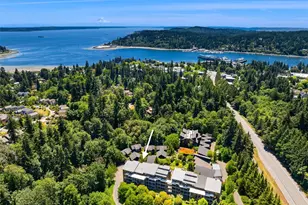 620 NE Vineyard Ln, Bainbridge Island, WA 98110 - Photo 24