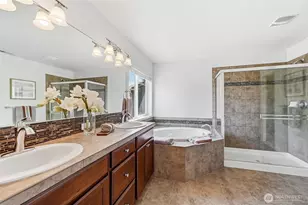 7624 NE 201st Pl, Kenmore, WA 98028 - Photo 22