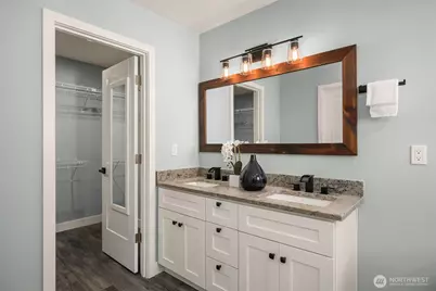 20121 Bartlett Road, Bothell, WA 98012 - Photo 24