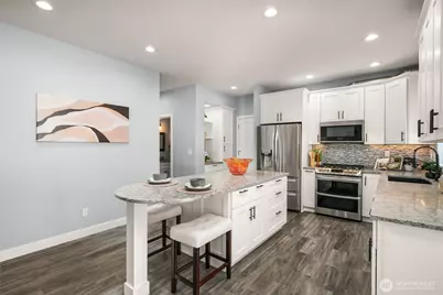 20121 Bartlett Road, Bothell, WA 98012 - Photo 10