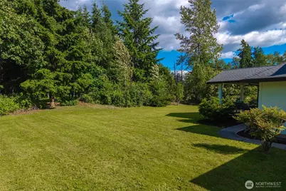 12217 Waller Road E, Tacoma, WA 98446 - Photo 36