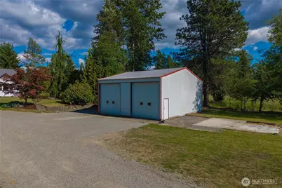 12217 Waller Road E, Tacoma, WA 98446 - Photo 38
