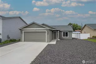 322 W 6th St, Warden, WA 98857 - Photo 1