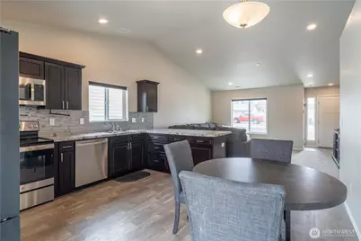 322 W 6th Street, Warden, WA 98857 - Photo 10