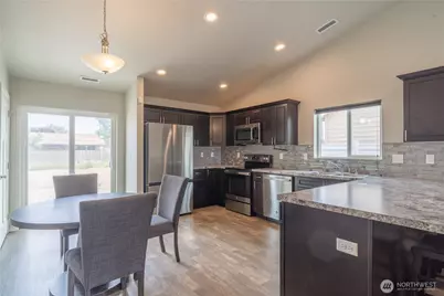 322 W 6th Street, Warden, WA 98857 - Photo 6