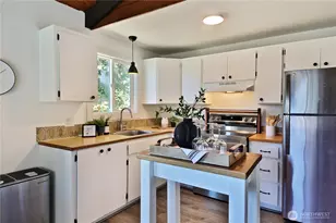 569 Otter Way, Freeland, WA 98249 - Photo 12