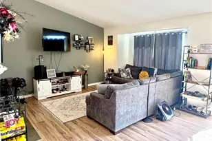 1750 W Sunn Fjord Ln, Bremerton, WA 98312 - Photo 10
