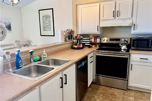 1750 W Sunn Fjord Ln, Bremerton, WA 98312 - Photo 12