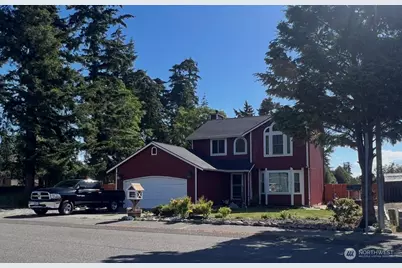 624 Lateen Street, Oak Harbor, WA 98277 - Photo 1