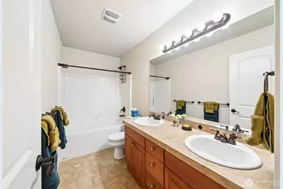 22417 72nd Street E, Buckley, WA 98321 - Photo 28