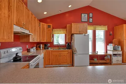 8815 131st Avenue NE, Lake Stevens, WA 98258 - Photo 32