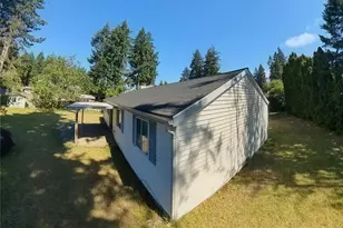 3132 SE Beechcrest Ct, Port Orchard, WA 98366 - Photo 2