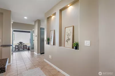 18330 SE 195th Place, Renton, WA 98058 - Photo 10
