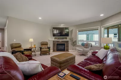 18330 SE 195th Place, Renton, WA 98058 - Photo 16