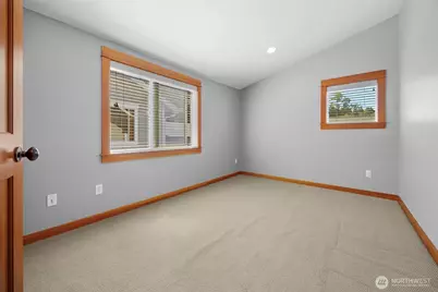 9130 45th Avenue SW #B, Seattle, WA 98136 - Photo 24