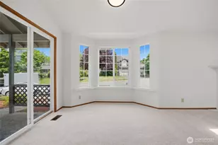 16616 37th Pl W, Lynnwood, WA 98037 - Photo 4