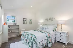 7626 NE 8th St, Medina, WA 98039 - Photo 30