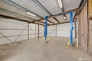 21110 Bucoda Hwy SE, Centralia, WA 98531 - Photo 26