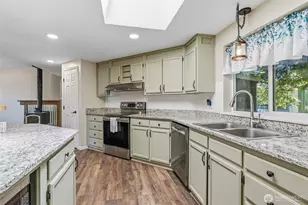 210 Webster Ln, Woodland, WA 98674 - Photo 18
