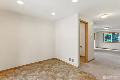 632 95th Court SE, Everett, WA 98208 - Photo 8