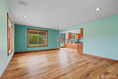 16405 86th Street E, Sumner, WA 98390 - Photo 14
