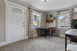 706 Harrison St, Sumner, WA 98390 - Photo 6
