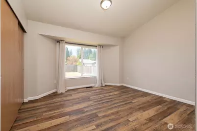 16520 10th Avenue Ct E, Spanaway, WA 98387 - Photo 20