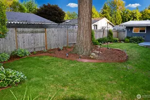 4902 NE 7th Pl, Renton, WA 98059 - Photo 22