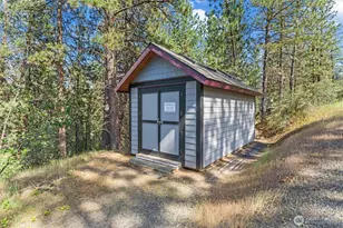41840 Porcupine Bay Road N, Davenport, WA 99122 - Photo 36