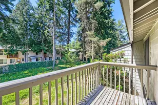 14615 NE 35th St, Bellevue, WA 98007 - Photo 12