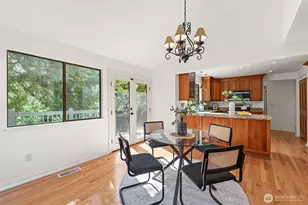 13257 SE 54th Pl, Bellevue, WA 98006 - Photo 6